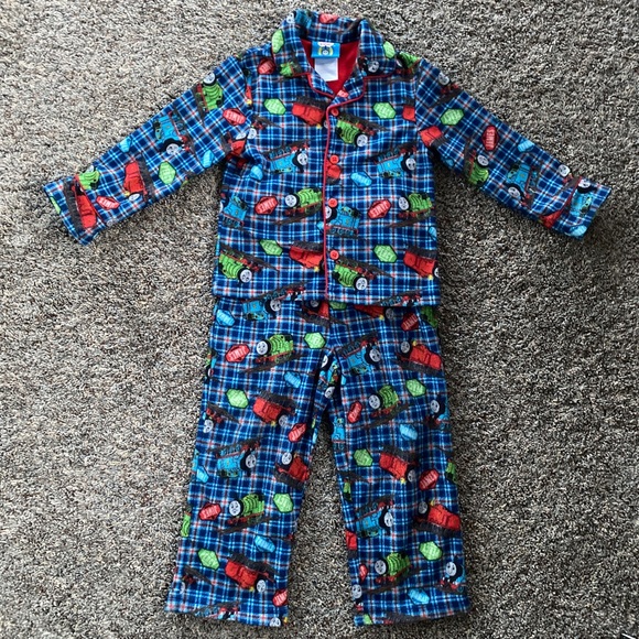 Thomas The Tank Engine Pajamas - Picture 1 of 4